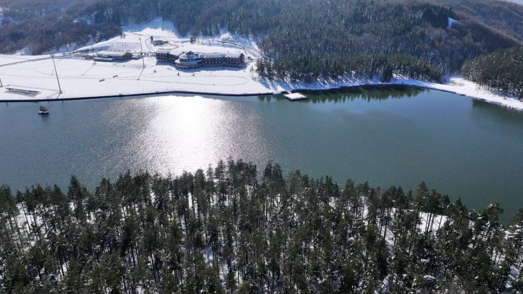 İstanbul'un yanı başında haftasonu kaçamağına gelenleri bekliyor. Açılışını Fenerbahçe yapmıştı 2